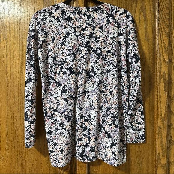 J. Jill Pintucked V-Neck Floral Knit Tunic Top Sz XS - Picture 4 of 10